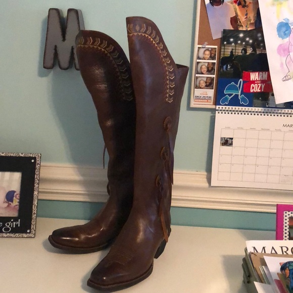 Ariat Shoes - New Ariat boots with tags!!!